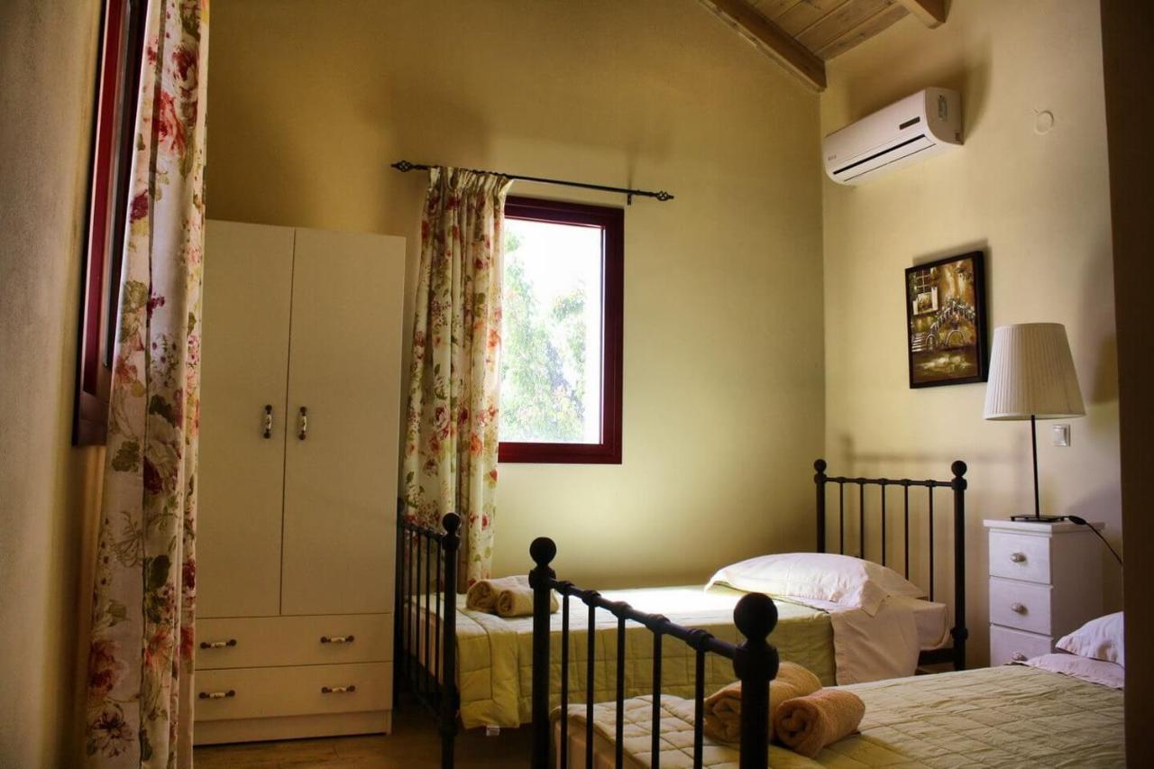 Villa Cottage Kantrillies Fokata Kültér fotó