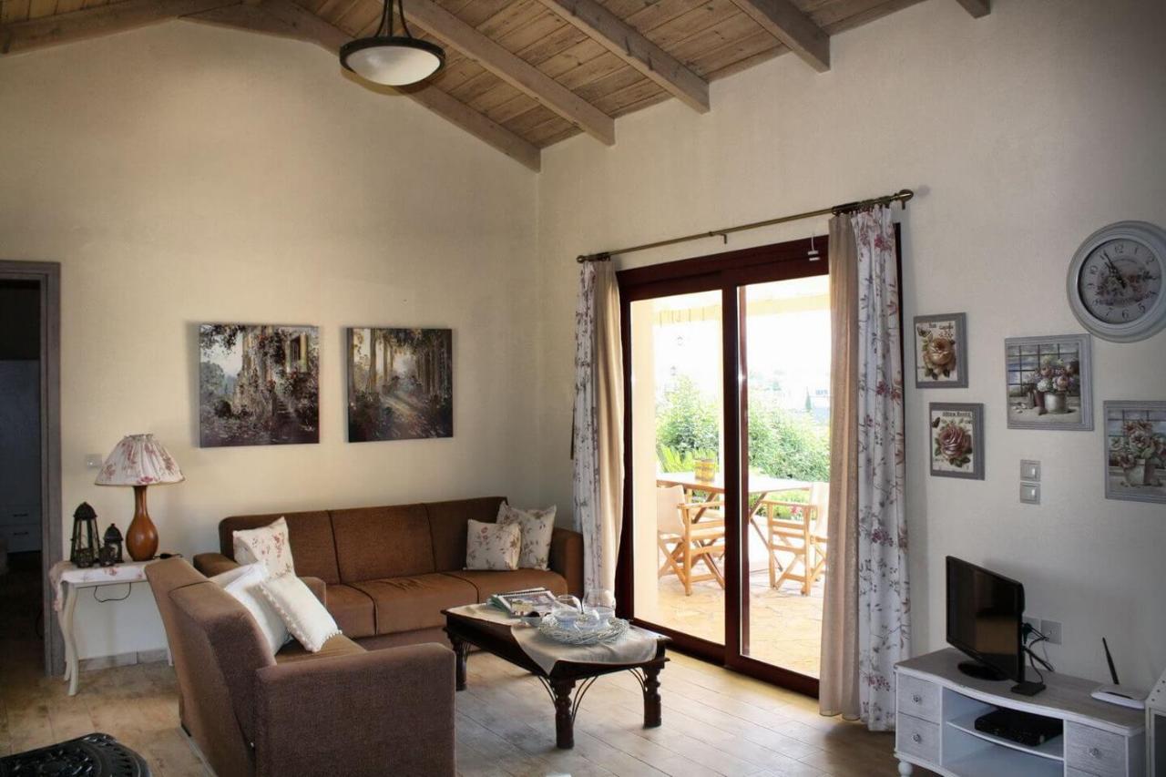Villa Cottage Kantrillies Fokata Kültér fotó