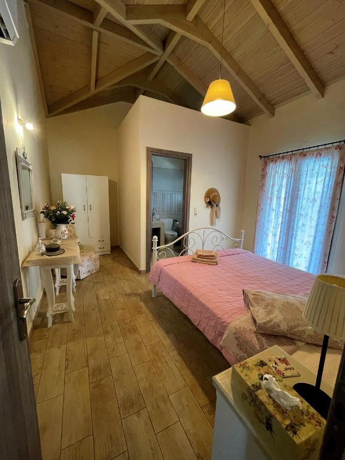 Villa Cottage Kantrillies Fokata Kültér fotó